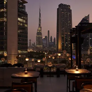 four-seasons-hotel-dubai-international-financial-centre.sharjah-hotels.com/